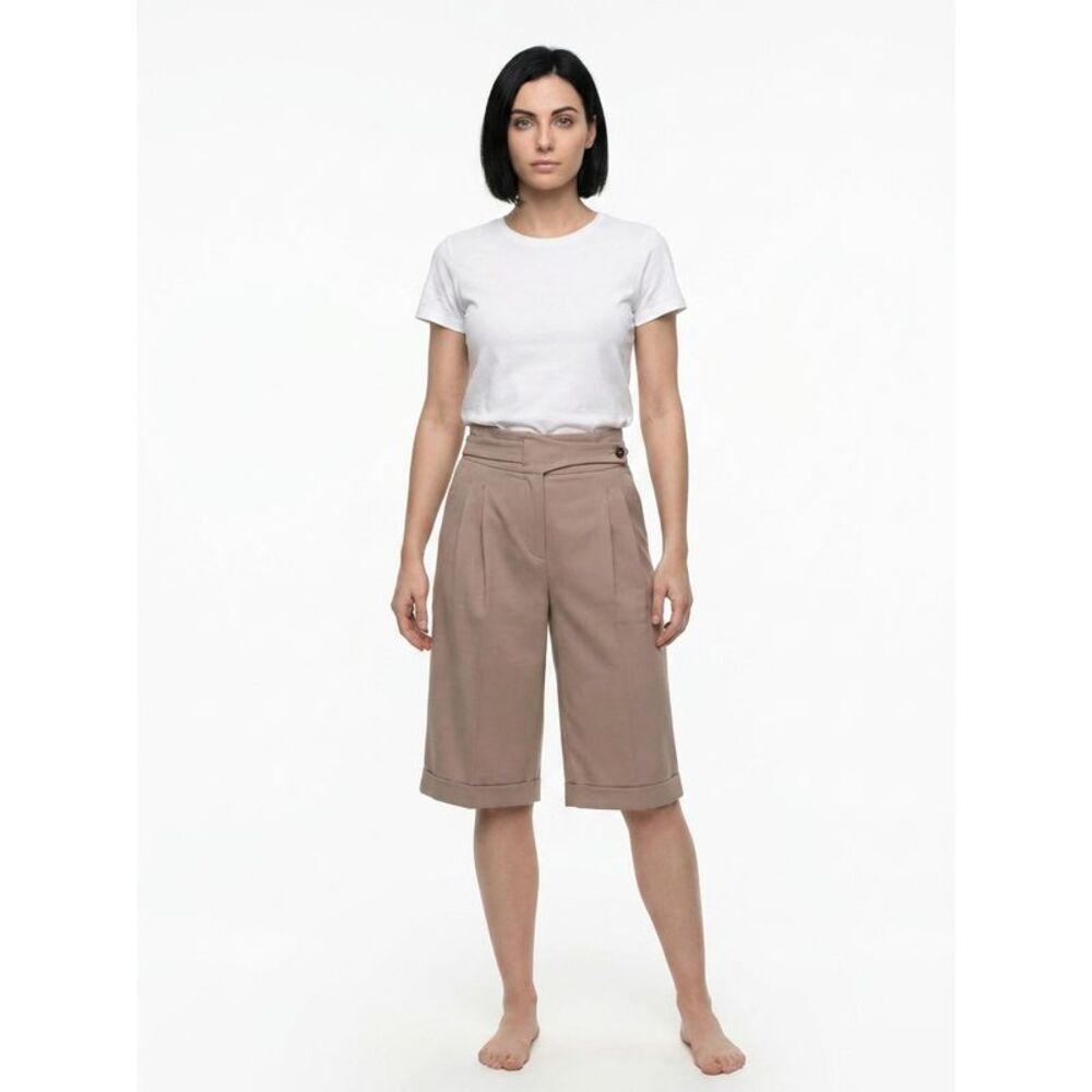 Dolce & Gabbana Beige Virgin Wool Women's Pants
